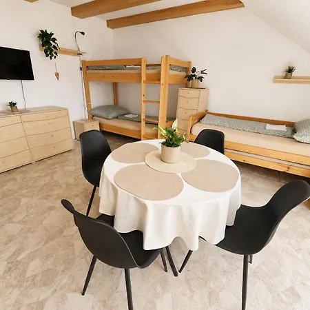 Apartman Na Mestecku 7 Žďár nad Sázavou